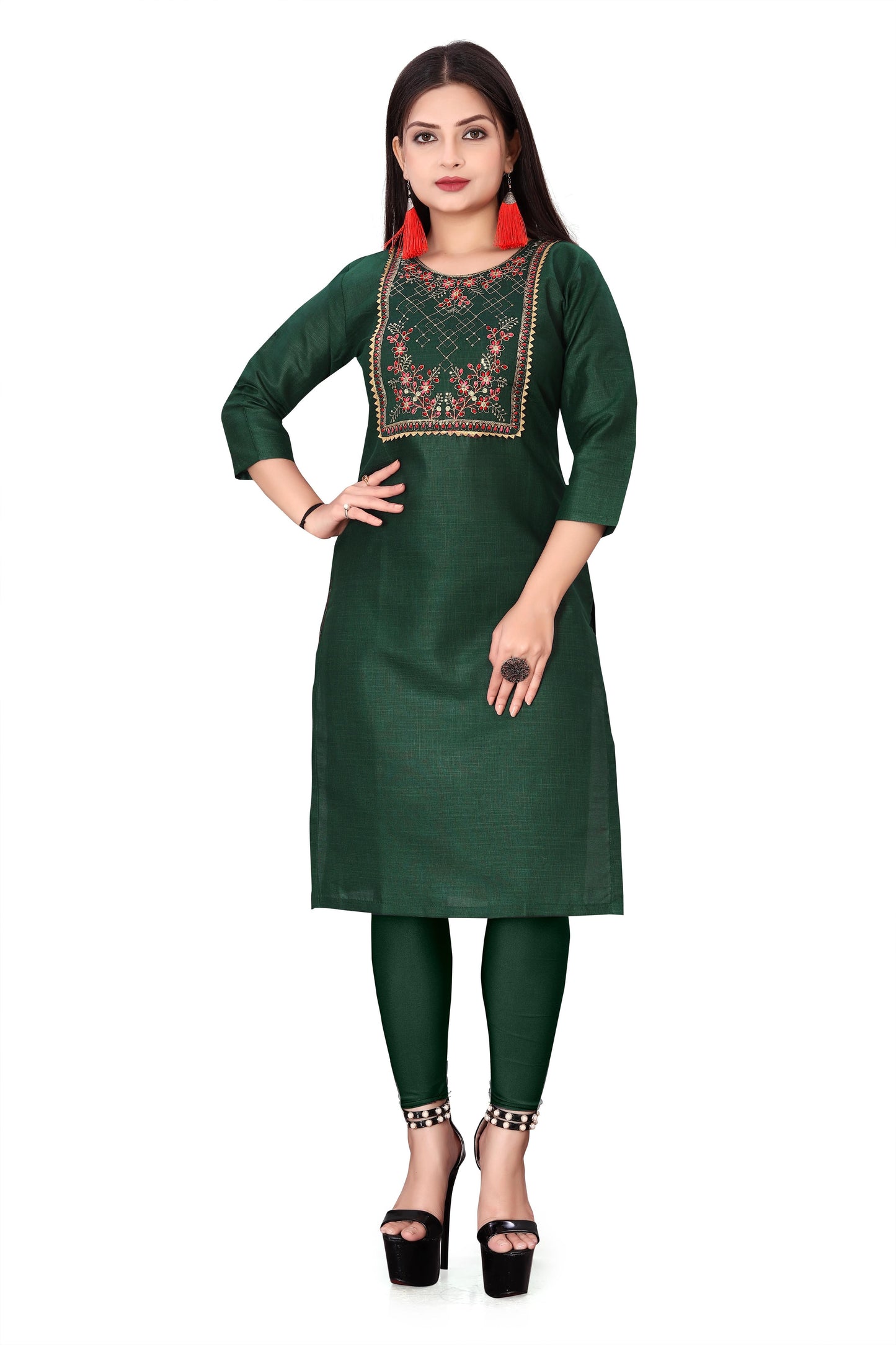 Artisan Embroidered Cotton Slub Kurti: A Blend of Tradition & Trend